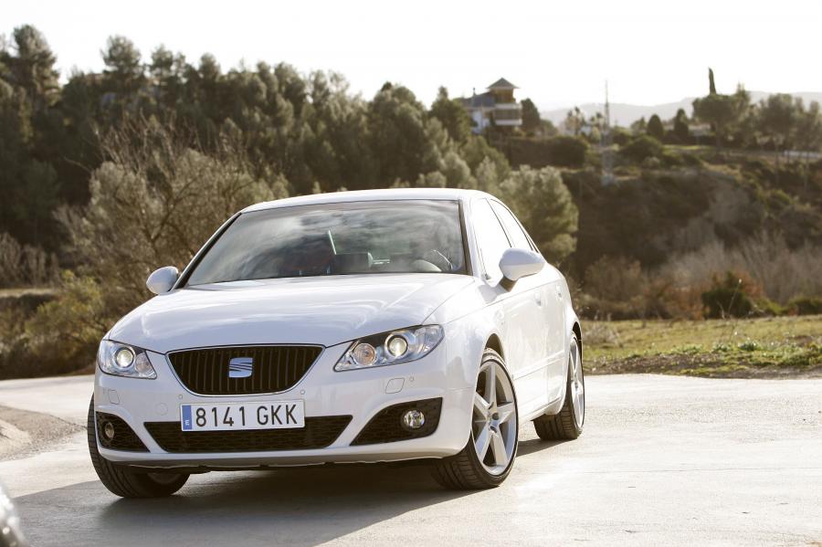  Seat Exeo 2009 года  (фото 172 из 180)